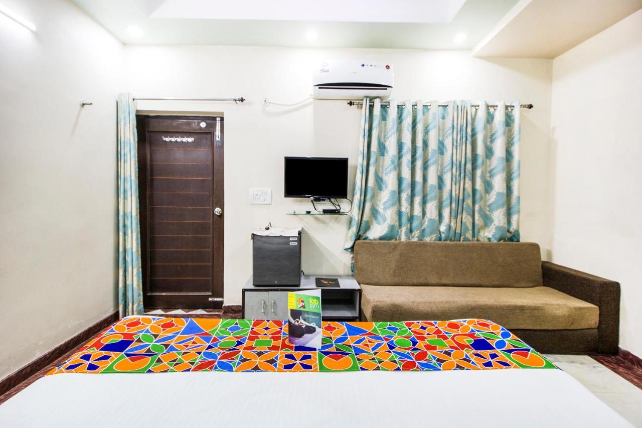 Fabhotel Plus Maniram Palace Agra  Exteriör bild