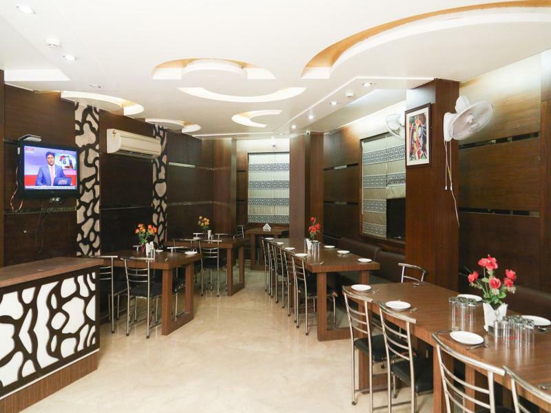 Fabhotel Plus Maniram Palace Agra  Exteriör bild